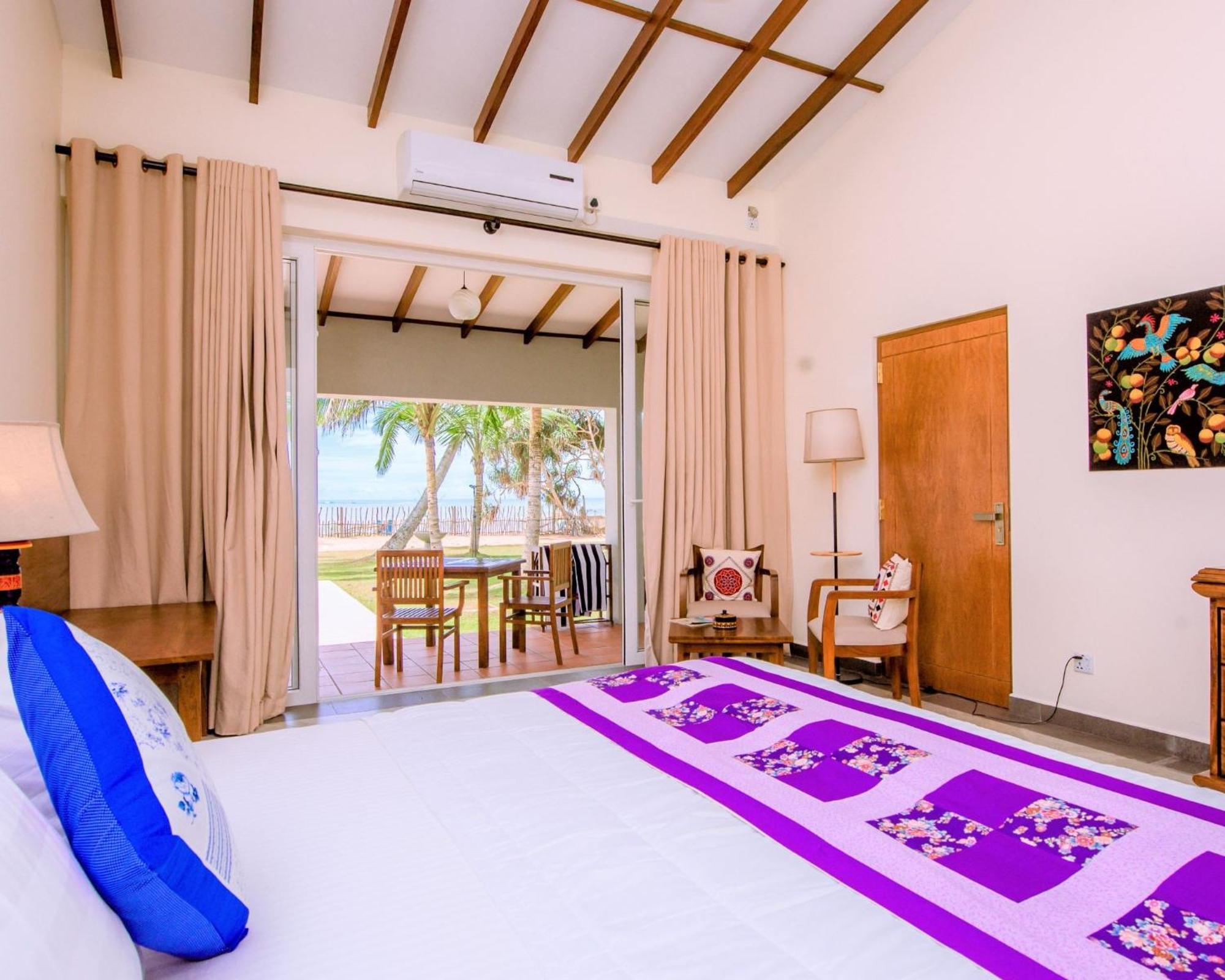 Arhimser Villa-Superb 4 Bedroom Beachfront For 8 In Ranna, Tangalle, Bb, Pool, Free Pick Up For 7 Night Stays Arriving Together, Serviced, Taxes Included Exterior photo