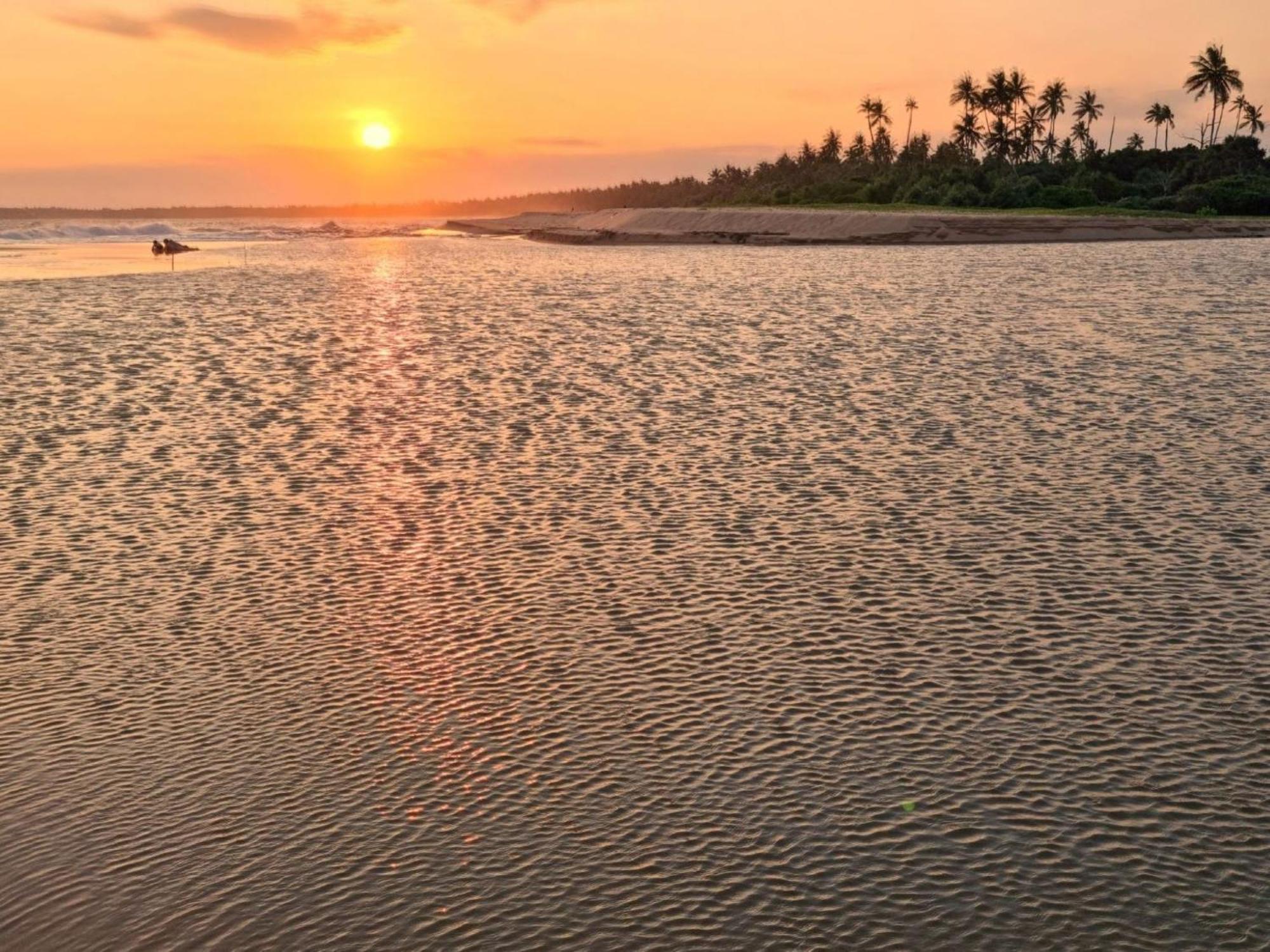 Arhimser Villa-Superb 4 Bedroom Beachfront For 8 In Ranna, Tangalle, Bb, Pool, Free Pick Up For 7 Night Stays Arriving Together, Serviced, Taxes Included Exterior photo